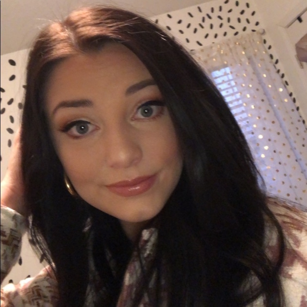 Meet your Posher, Taylor